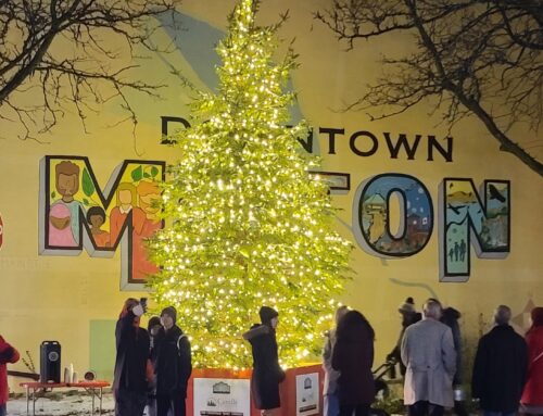 Downtown Milton’s 3rd Annual Tree Lighting