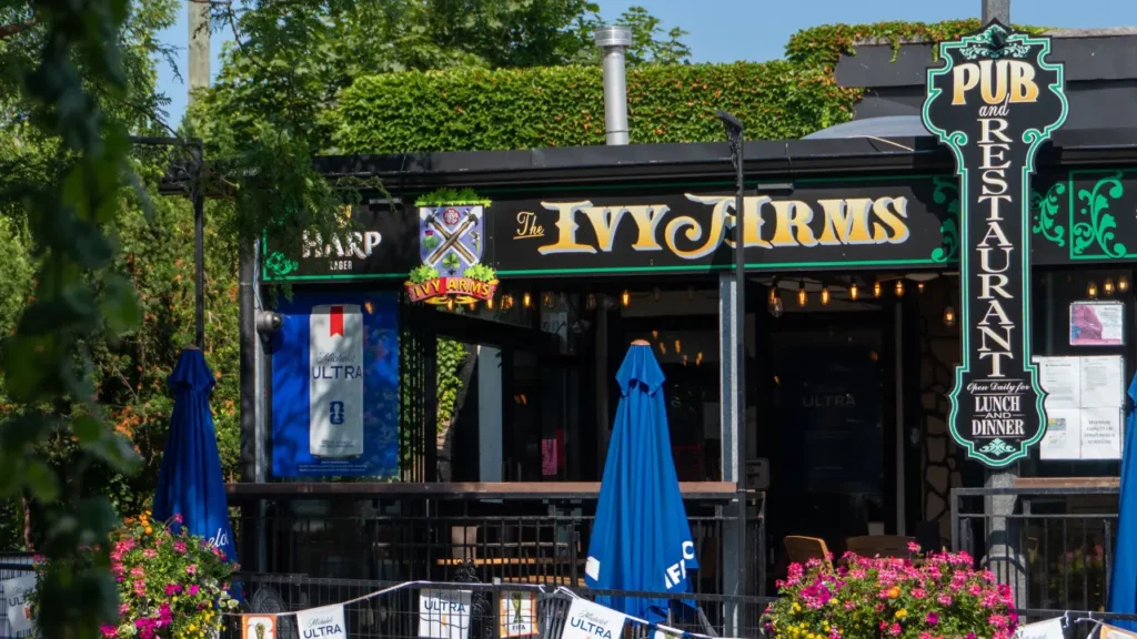 Ivy Arms Pub & Restaurant