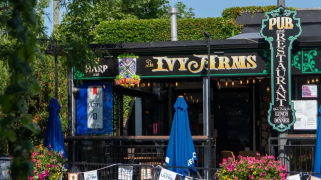 Ivy Arms Pub & Restaurant